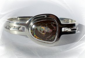alien Craft Bracelet